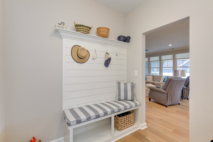Bench and Cubbies. Fieldstone Reserve at Elbow Road